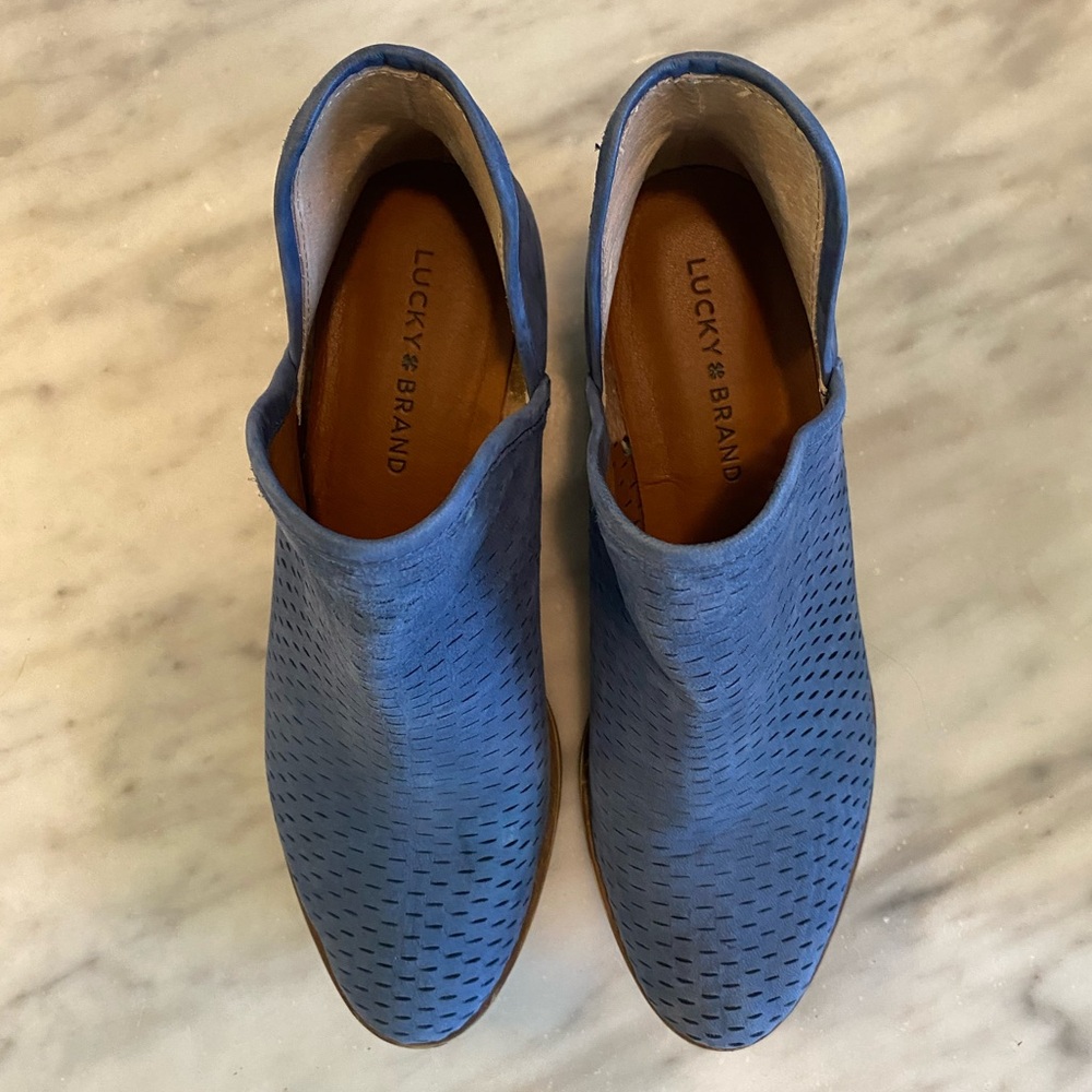 Lucky Brand Perforated Blue Booties